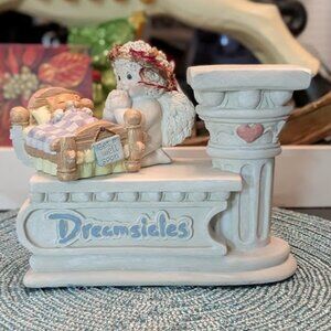 O1B VNTG DREAMSICLES Figurines (2) Praying & Column Pedestal